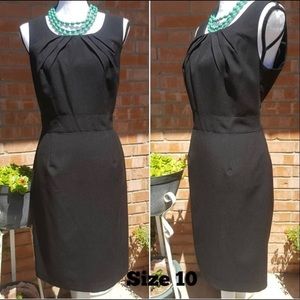 Size 10 Perfect Little Black Dress 🖤Like New!!